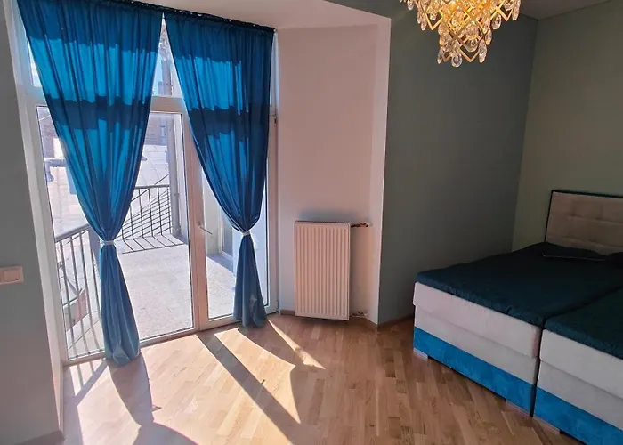 Self Check-in In The Heart Of