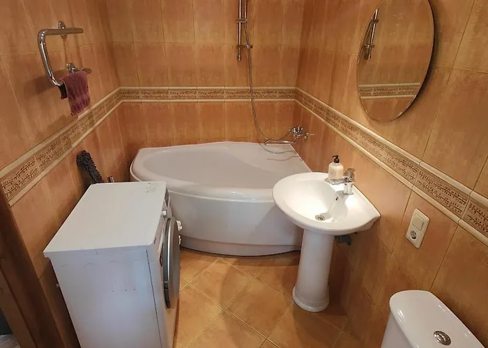 Self Check-in In The Heart Of Apartment